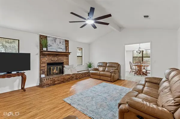 103 Arkla Drive, Springhill, LA 71075