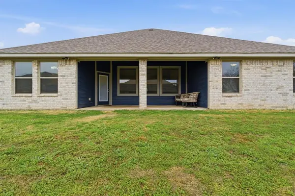 972 Sam Street, Springtown, TX 76082