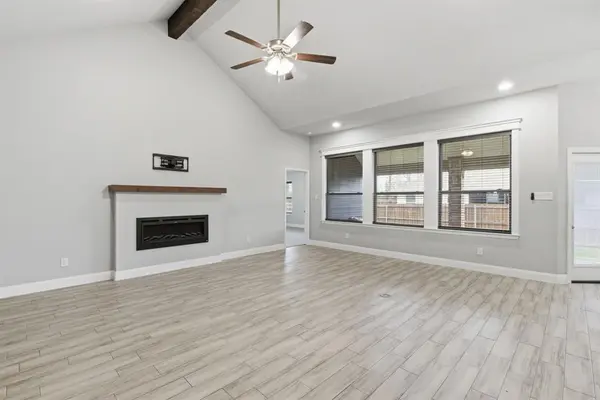 972 Sam Street, Springtown, TX 76082