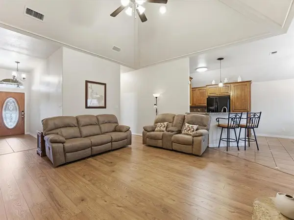 2209 Wells Fargo Court, Bridgeport, TX 76426