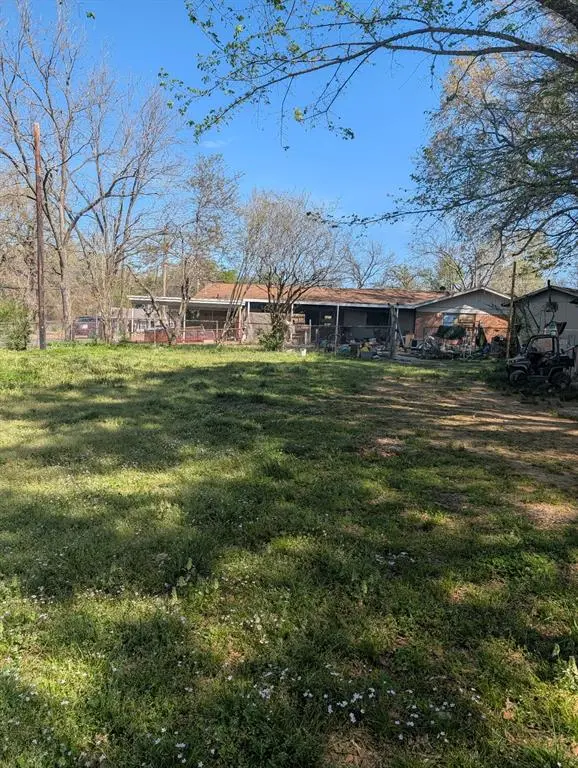 3395 Bonham Street, Paris, TX 75460