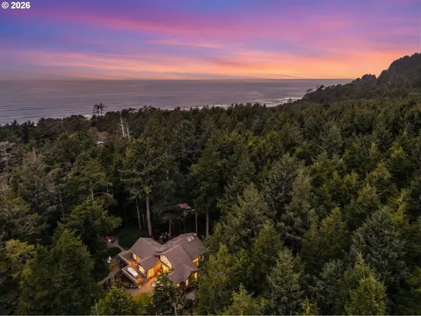 32073 CEDAR LN, Arch Cape, OR 97102