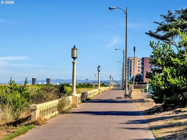 1081 S PROM, Seaside, OR 97138