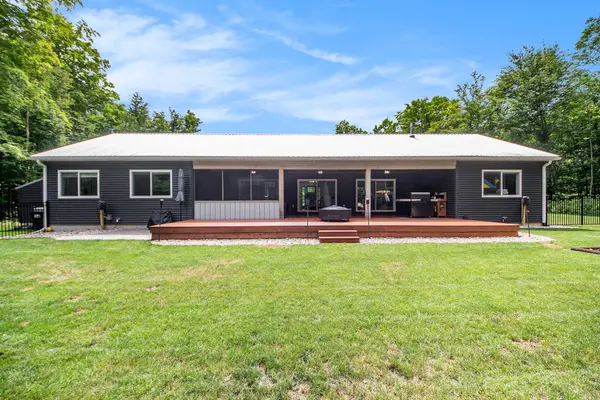 16688 Canyon CV, Big Rapids Twp, MI 49307