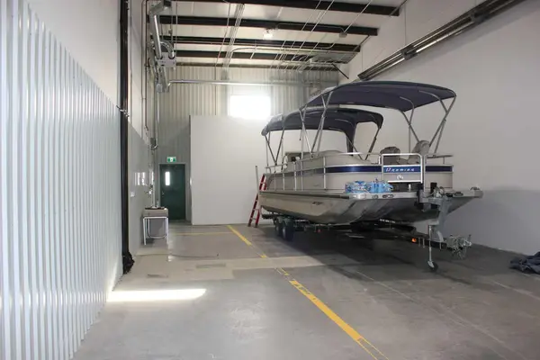 119 Pembina DR NE #2, Redcliff, AB T0J 2P0