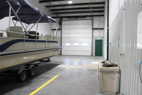 119 Pembina DR NE #2, Redcliff, AB T0J 2P0