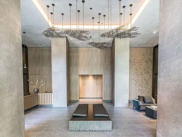 55 Charles ST E #1305, Toronto C08, ON M4Y 0J1