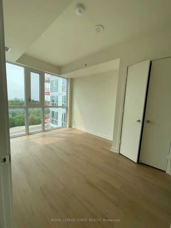 10 Deerlick CRES #913, Toronto C13, ON M3A 0A7