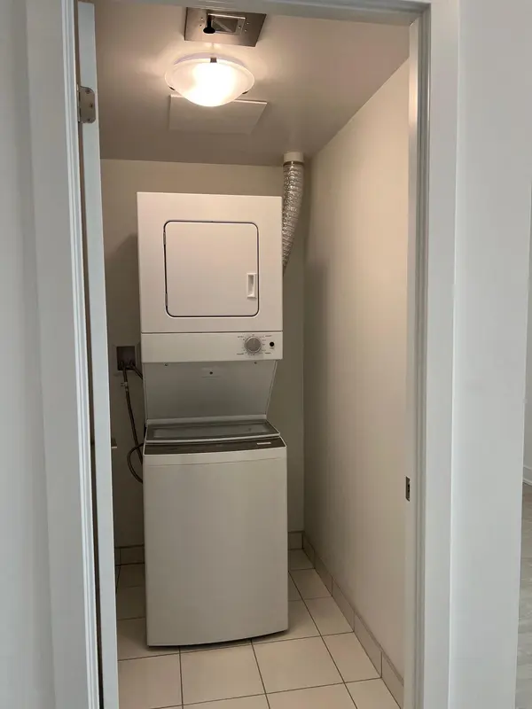 2545 Simcoe ST N #313, Oshawa, ON L1L 0W3