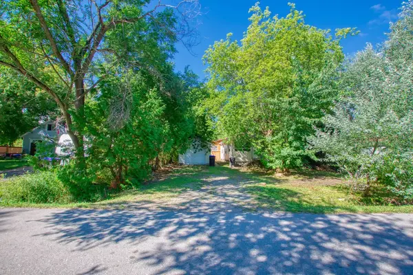 956 Carson AVE, Innisfil, ON L0L 1W0