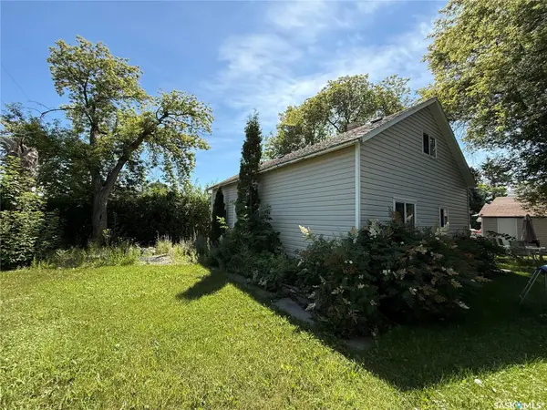 29 Carlton STREET, Redvers, SK S0C 2H0