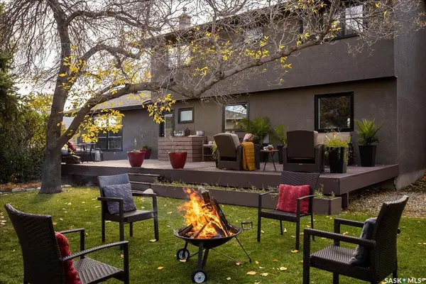 329 Clearwater PLACE, Saskatoon, SK S7K 3Z4