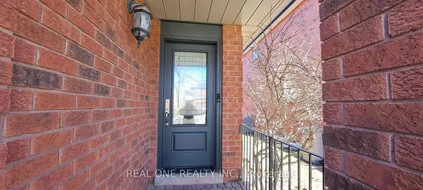 552 Marlatt DR, Oakville, ON L6H 5X3