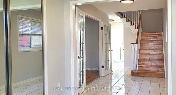 552 Marlatt DR, Oakville, ON L6H 5X3