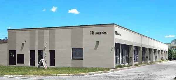 18 Bram CT, Brampton, ON L6W 3R6