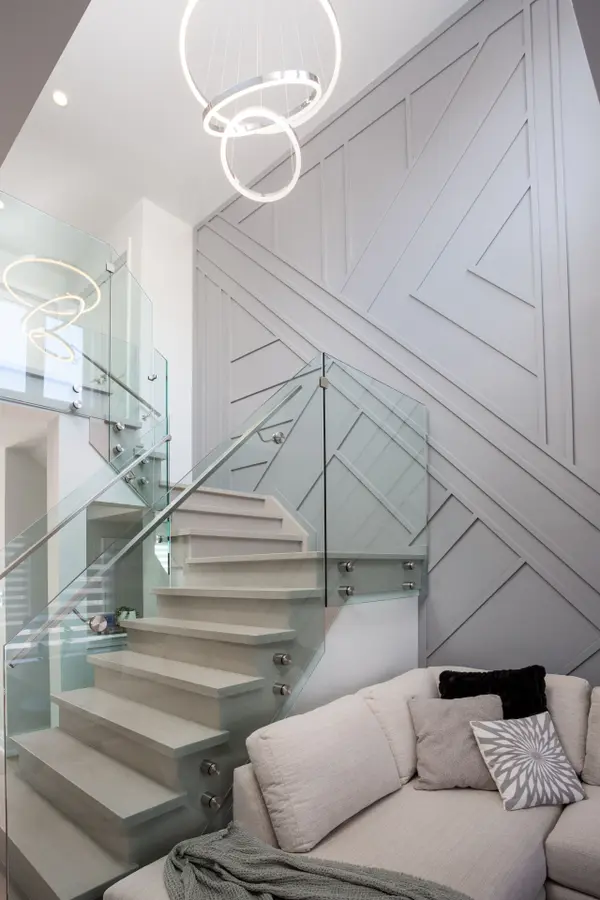 5940 Blue Spruce AVE, Burlington, ON L7L 6T2