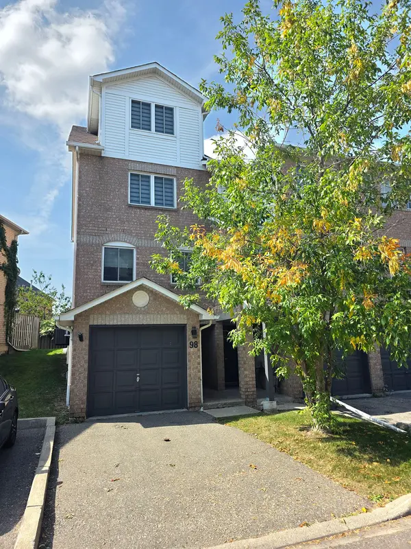 98 Spadina RD, Brampton, ON L6X 4X6