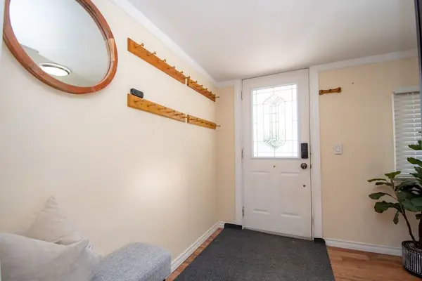 7 Marlene DR, Kawartha Lakes, ON L0A 1A0