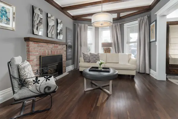 47 Mountain Park AVE, Hamilton, ON L9A 1A1