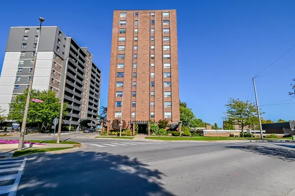 141 Church ST #401, St. Catharines, ON L2R 7L7