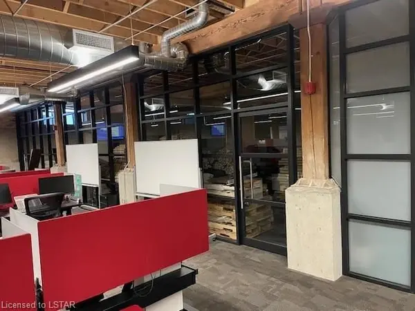 345 RIDOUT ST N #002-003, London East, ON N6A 2N8