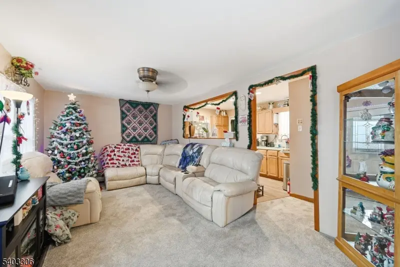 12 Quill St, West Milford Twp., NJ 07480