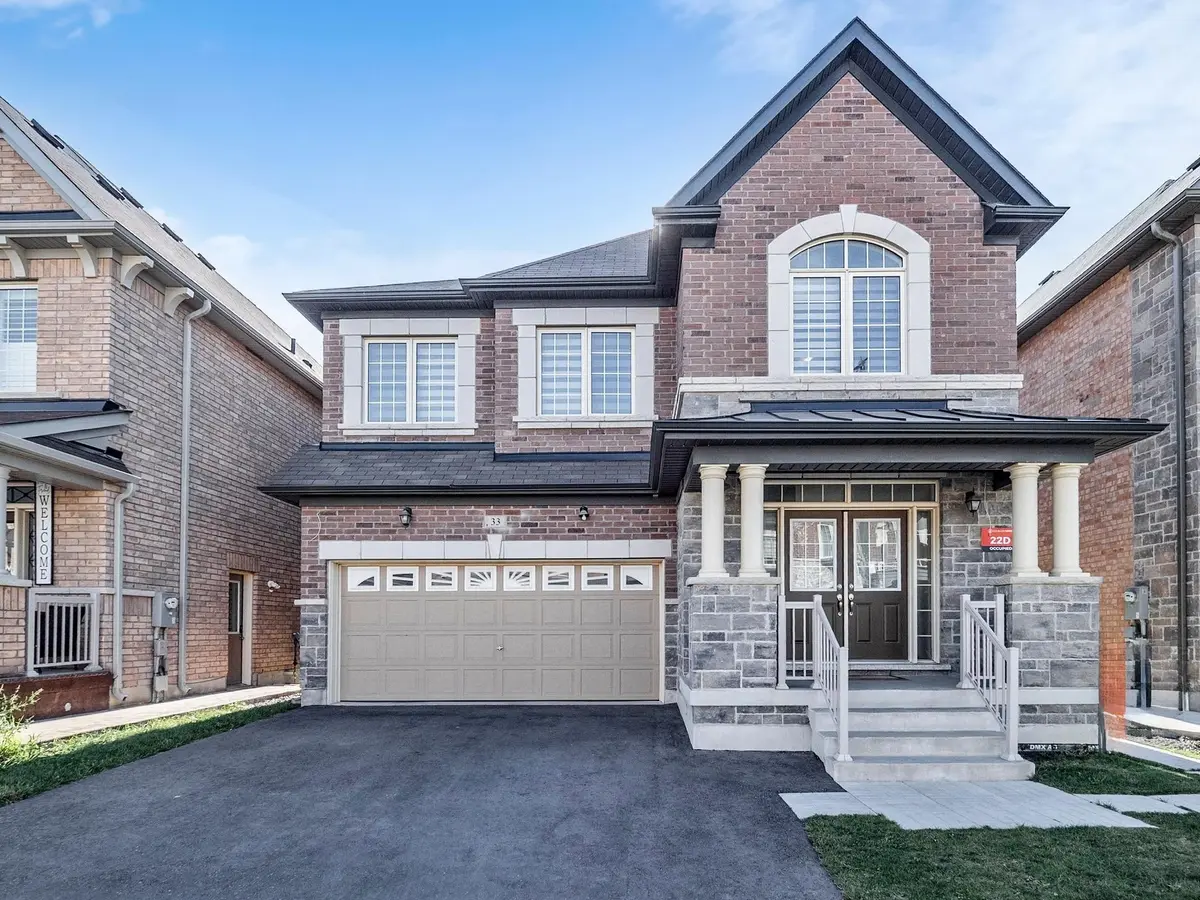 33 Tiger CRES, Brampton, ON L6R 0C8