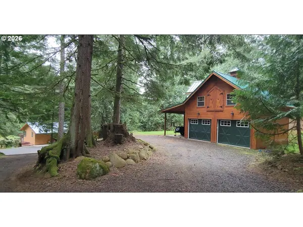 53221 E MARMOT RD, Sandy, OR 97055