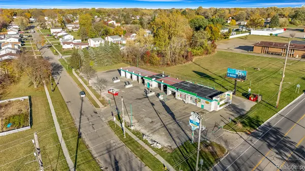 3422 Flushing RD, Flint, MI 48504