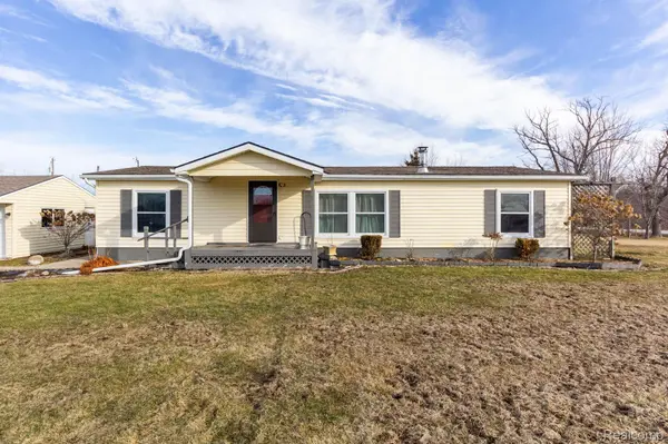 9002 Arnold RD, Ira Township, MI 48023