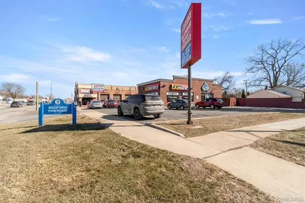 18950 Inkster, Redford Charter Township, MI 48240