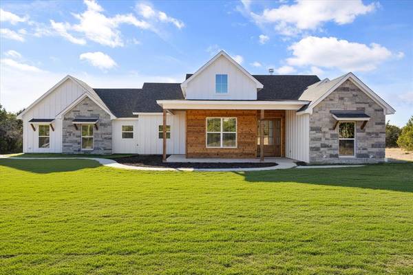 370 Hidden Lake,  Bluff Dale,  TX 76433