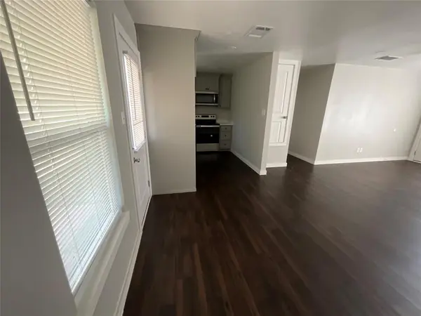 405 E Pine Street, Malakoff, TX 75148