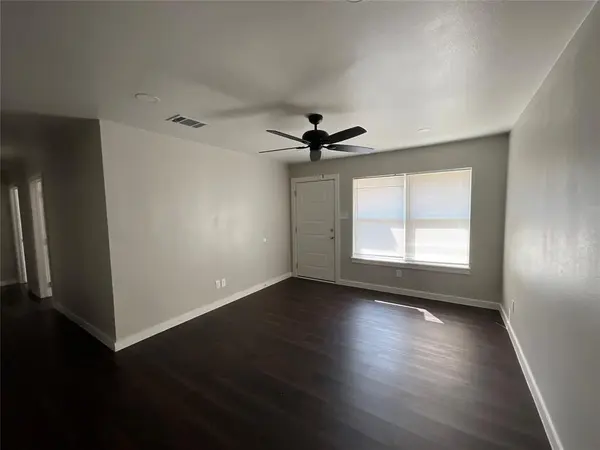 405 E Pine Street, Malakoff, TX 75148