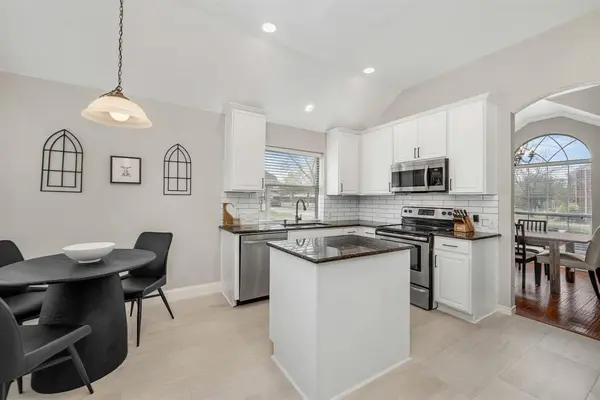 11690 Creekwood Drive, Frisco, TX 75035