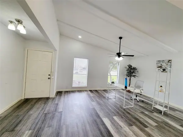 4636 Gleneagle Street, Mesquite, TX 75150