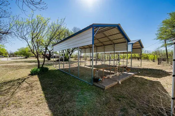 814 Texas Street, Stamford, TX 79553