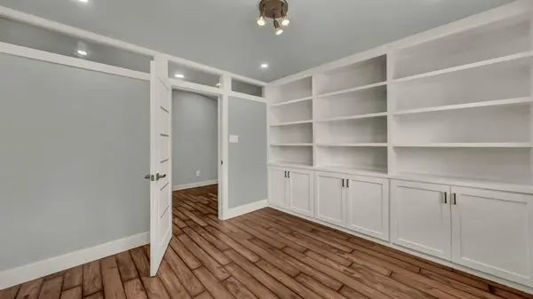 9609 Maryville Lane, Fort Worth, TX 76108