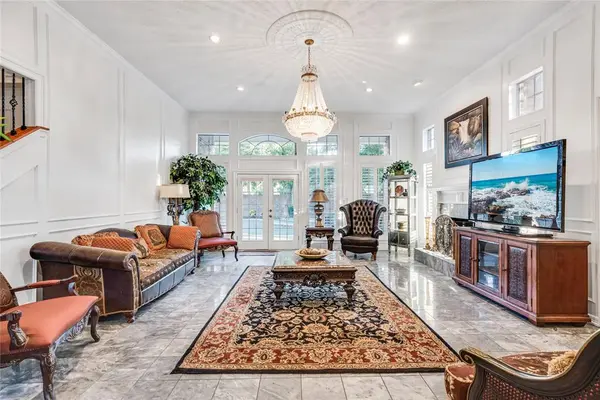 7204 Debbe Drive, Dallas, TX 75252