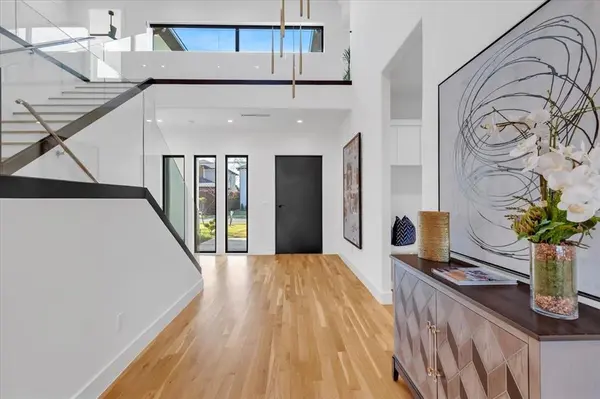 3753 Bolivar Drive, Dallas, TX 75220