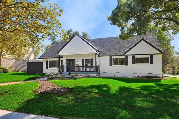 3608 Courtdale Drive, Farmers Branch, TX 75234