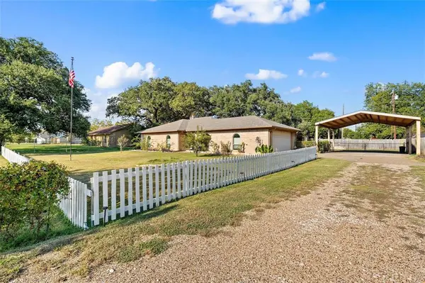 272 Locklar Loop, Waco, TX 76705