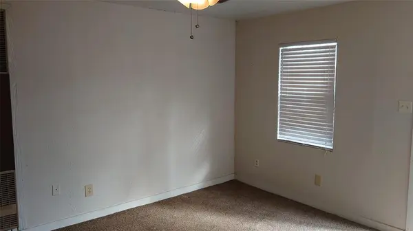 693 E North 15th Street #B, Abilene, TX 79601