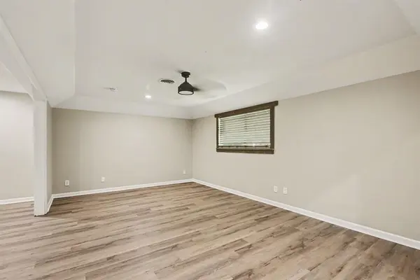 4241 Whitfield Avenue, Fort Worth, TX 76109