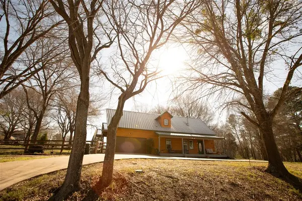 5470 Possum Trail, Eustace, TX 75124