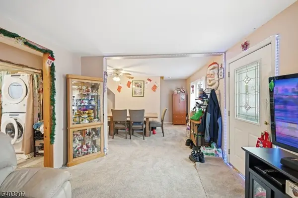 12 Quill St, West Milford Twp., NJ 07480