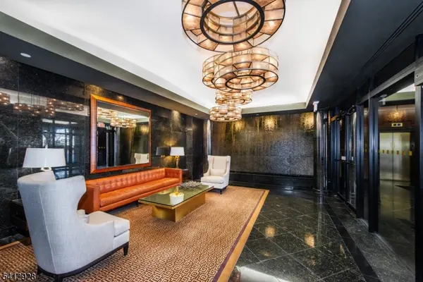 900 Palisade Ave, Fort Lee Boro, NJ 07024