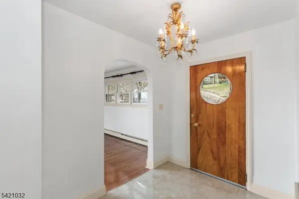 145 Highview Ter, Hawthorne Boro, NJ 07506