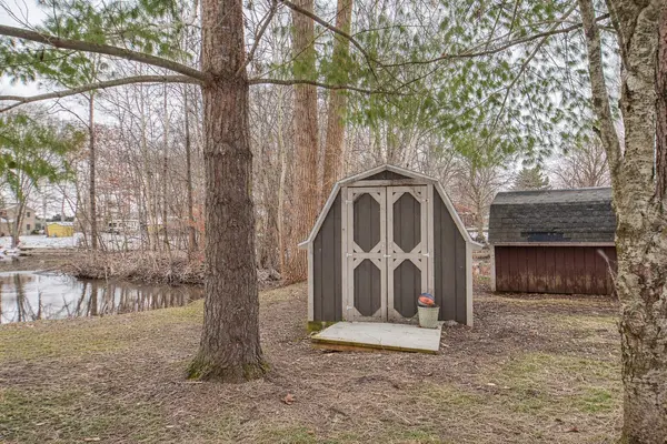 586 Schaeffer DR, Coldwater, MI 49036