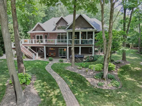 29317 Misty Pines Street, Silver Creek Twp, MI 49047